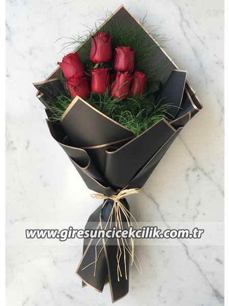 7 Gülden Tasarım Buket