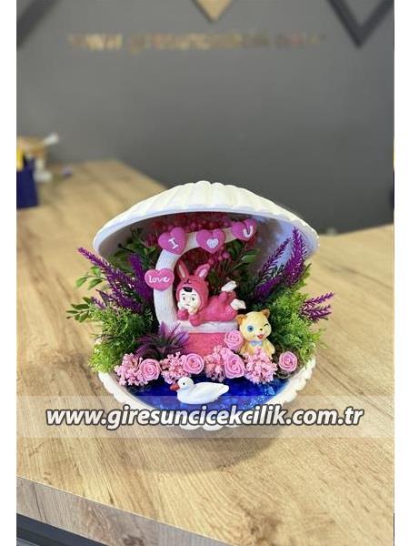 İstiridye Kız Bebek Doğum Çiçeği