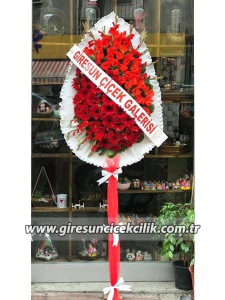 Kırmızı ayaklı sepet 