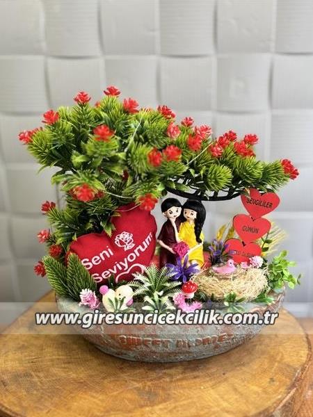 Yapay Aşk Bahçesi Yapay Kırmızı